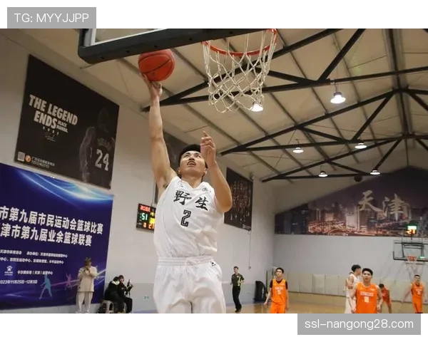 业余联赛观察：职业战术下沉，业余球队开始模仿“区域结合盯人”防守站位